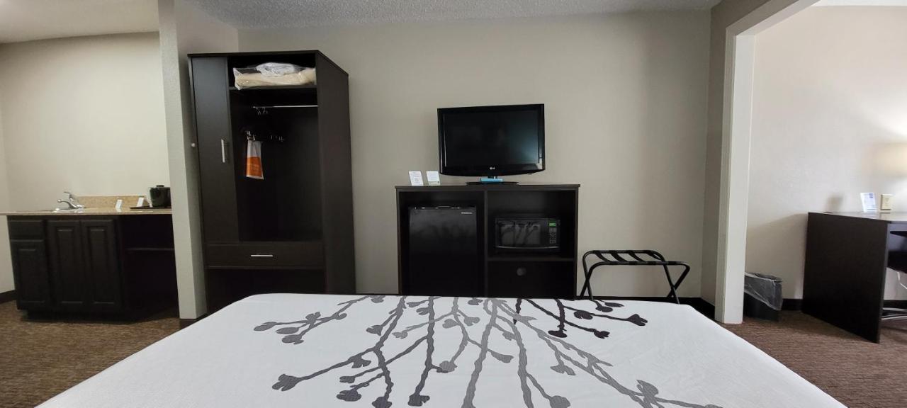 בירמינגהם Sleep Inn & Suites מראה חיצוני תמונה